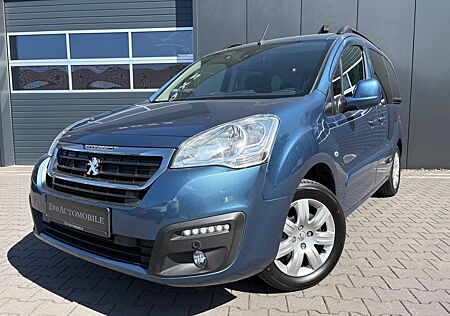 Peugeot Partner Tepee Allure Navi Kamera AHK PDC 1. Hand