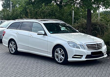 Mercedes-Benz E 350 CDI 4Matic AMG / AIRMATIC / AHK