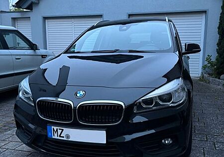 BMW 2er 218d Gran Tourer Advantage *LED *NAVI *7-Sitze
