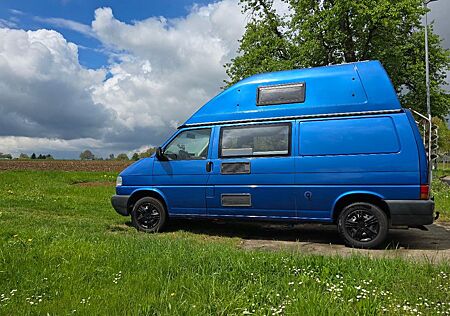 VW T4 Volkswagen Wohnmobil 2,5TDI Hochdach 4 Schlafplätze