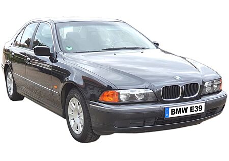 BMW 520i E39 Sammlerzustand Rostfrei Garage TÜV neu