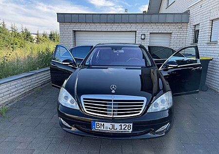 Mercedes-Benz S 500 L -