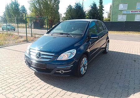 Mercedes-Benz B 180 B -Klasse