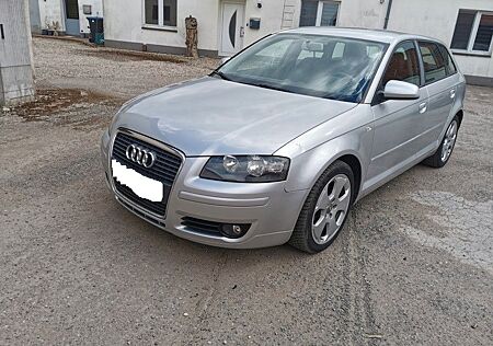 Audi A3 1.6 Attraction Sportback Attraction