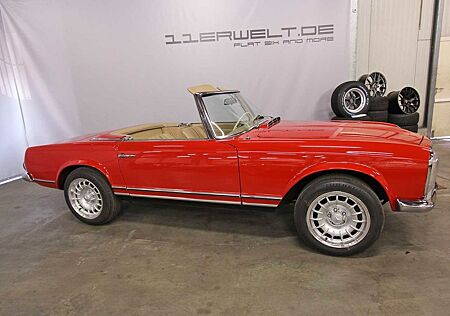 Mercedes-Benz SL 230 Pagode