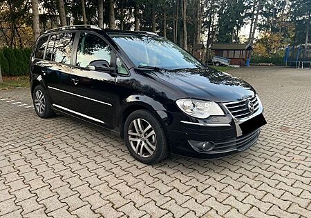 VW Touran Volkswagen 1.9 TDI DSG DPF Highline Automatik