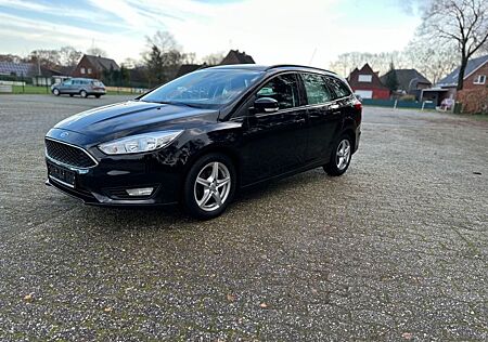 Ford Focus Turnier Business mit neuem Zahnriemen
