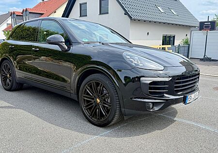 Porsche Cayenne Diesel Platinum Edition Approved 05.26.