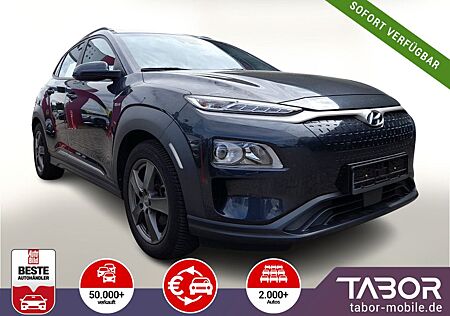 Hyundai Kona Elektro 64kWh Trend ACC PDC Kam CarPlay