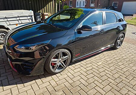 Kia Cee'd / Ceed 1.6 T-GDI DCT GT Milltek + H&R