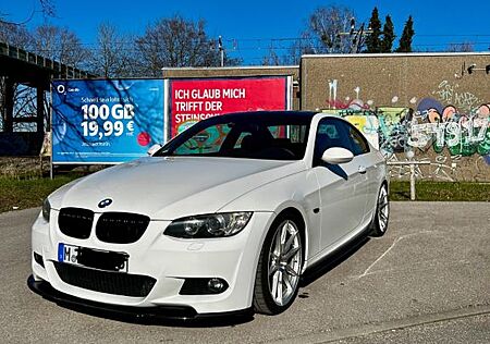 BMW 325i Coupé/ N53 / M Paket ab Werk / 8 Räder