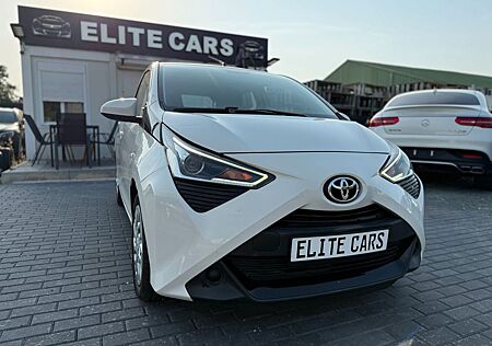 Toyota Aygo (X) Aygo -Play VVT-i 1.0 Automatik/Kamera/Navi