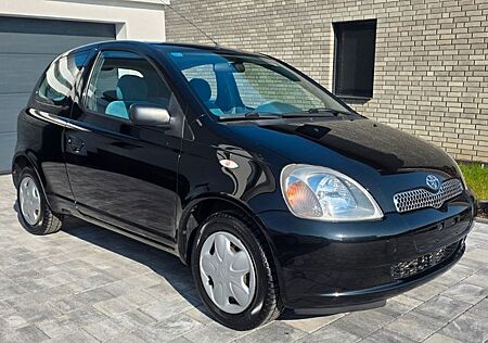 Toyota Yaris 1.0 Linea Sol