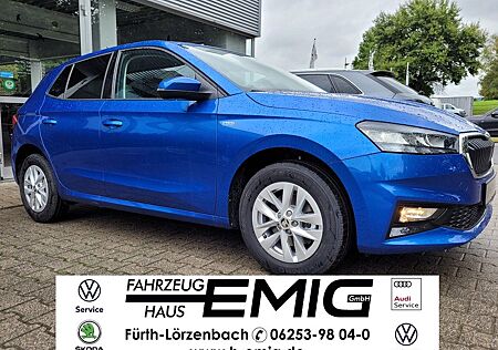 Skoda Fabia Selection ANSCHUSSGARANTIE,KAMERA,LED,TEMP