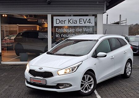 Kia Cee'd Sportswagon 1.6 GDI DREAM TEAM PREMIUM+