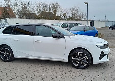 Opel Astra 1.2 Sports Tourer GS