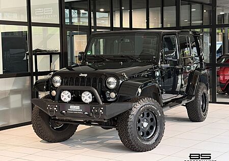 Jeep Wrangler 2.8l CRD Unlimited Sahara|SONDERMODELL|