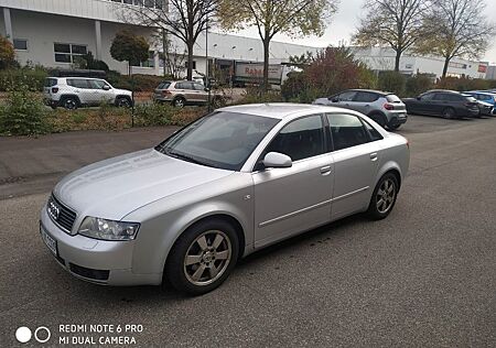 Audi A4 2.0 FSI -