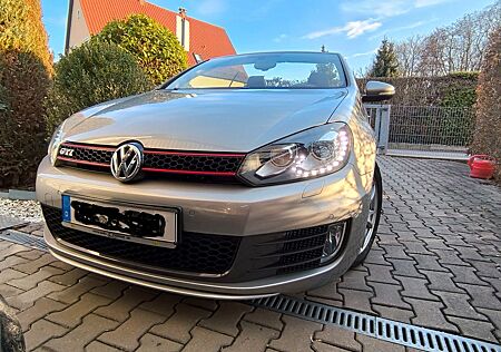 VW Golf Volkswagen 2.0 TSI GTI Cabriolet GTI