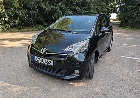 Toyota Verso-S 1,33-l-Dual-VVT Club Club