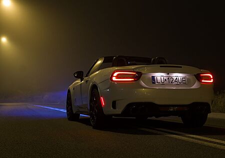 Abarth 124 Spider 1.4 MultiAir Turbo Automatik -