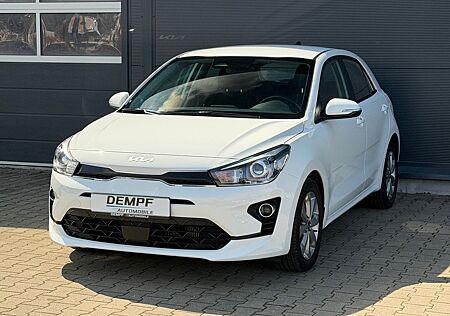 Kia Rio Vision*LED*CarPlay*Navi*SHZ*LHZ*PDC*1. Hand