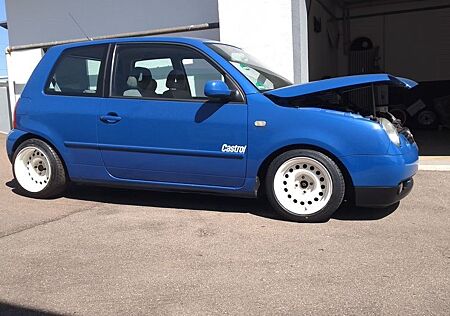 VW Lupo Volkswagen 1.4 16V