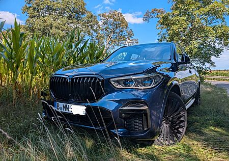 BMW X5 M50i Individ. Pano AHK 22" Harman K. Garantie