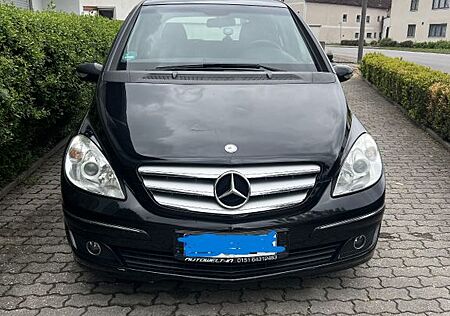 Mercedes-Benz B 180 CDI -