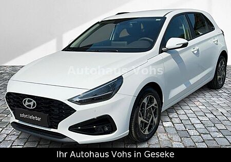 Hyundai i30 Hatchback Comfort|Navi|R-Kamera|Link|LED|VIR