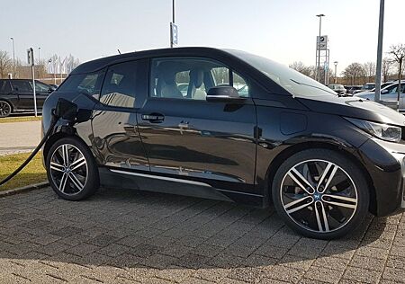 BMW i3 (60 Ah) mit Range Extender -