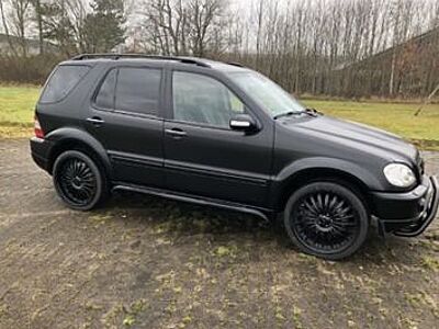 Mercedes-Benz ML 55 AMG AMG schwarz matt/ Seltenheit