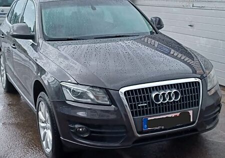 Audi Q5 2.0 TFSI S tronic quattro -