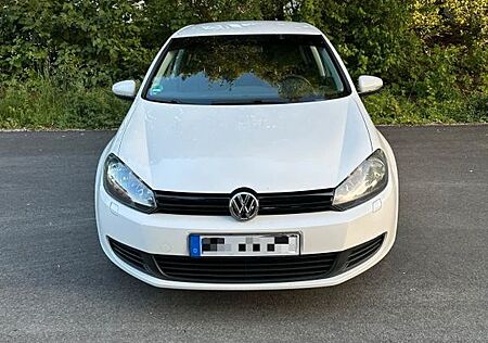 VW Golf Volkswagen 1.6 Trendline-Sitz.Hz./Stand.Hz./Temp./PDC