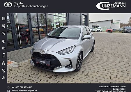 Toyota Yaris Hybrid Teamplayer inkl. Comfort und Safety