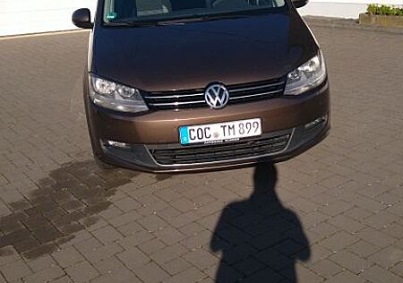VW Sharan Volkswagen 2.0 TDI 130kW BMotion Technology LIFE...