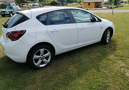 Opel Astra 1.4 Turbo 150 Jahre 103kW 150 Jah...