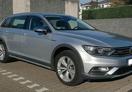 VW Passat Alltrack Volkswagen 2.0 TDI 4motion TÜV DPF NEU