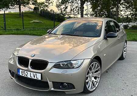 BMW 325i Coupe M-Paket TOP