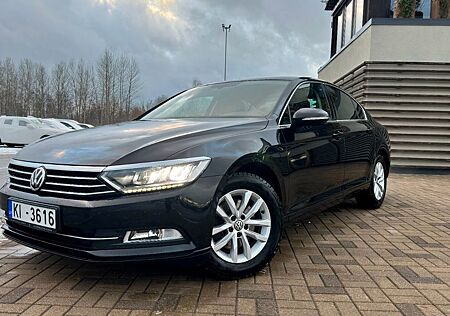 VW Passat Volkswagen 1.5 TSI OPF DSG Elegance Elegance
