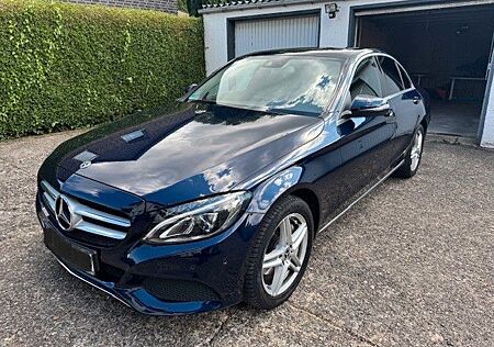 Mercedes-Benz C 200 Avantgarde Autom. 9-G-Tronic LED Xenon