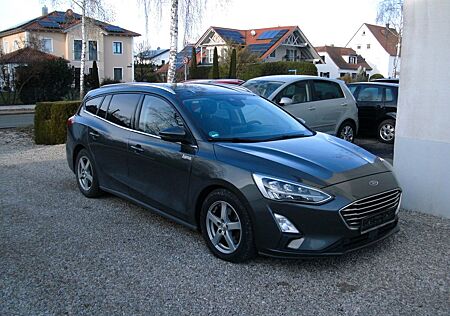 Ford Focus Turnier Active