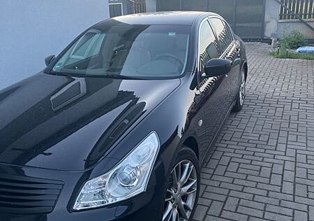 Infiniti G37 37 V6 -