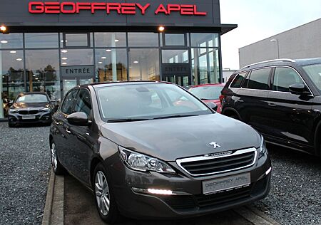Peugeot 308 PANO NAVI 1 Hand
