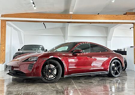 Porsche Taycan 4S SportDesign 2xDisplay 21" Situzluft