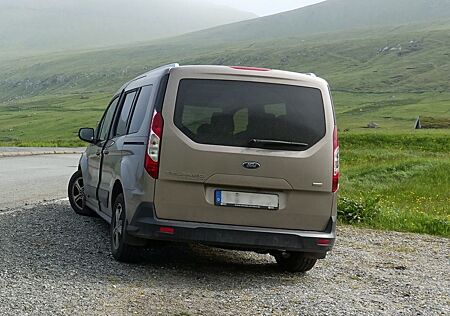 Ford Tourneo Connect *PANO*PDC*TEMPOMAT*KAMERA*