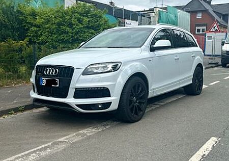 Audi Q7 4.2 V8 TDI,3X S-line,Quattro,Pano,AHK,21-Zoll