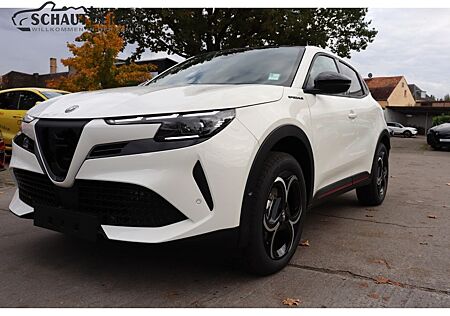 Alfa Romeo Junior Ibrida 1.2 VGT 48V-Hybrid Speciale El. Pa
