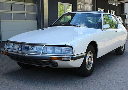 Citroën SM Faltdach Motorrevision Schönes Fahrzeug