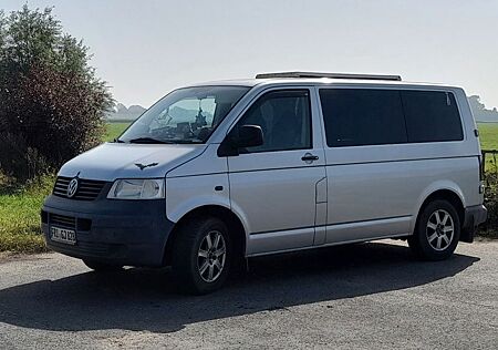 VW T5 Multivan Volkswagen AUTOMATIK Motor revidiert Tempomat